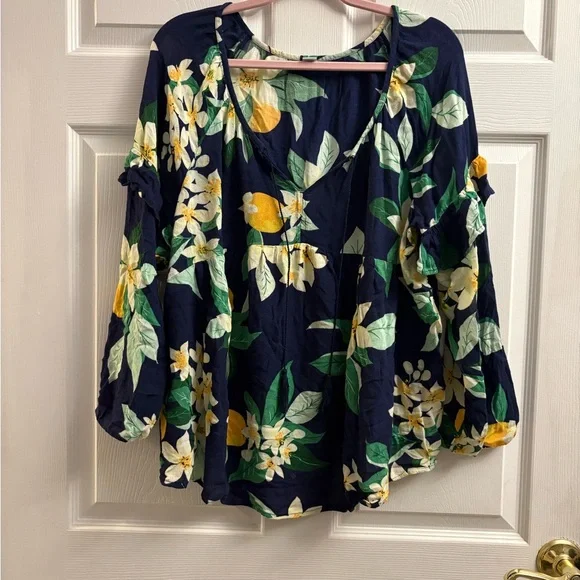 SOLD - Picture 2 of 6